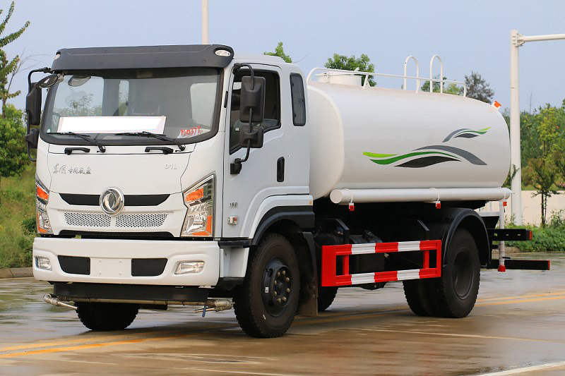 國六東風(fēng)專(zhuān)底DIL 12噸 灑水車(chē)